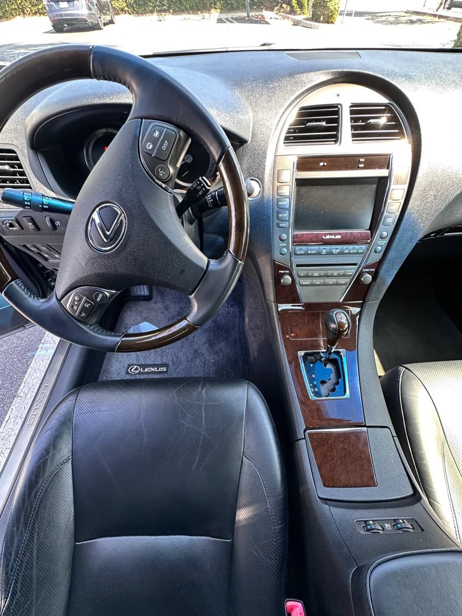 Used 2012 Lexus ES 350 FWD image 4