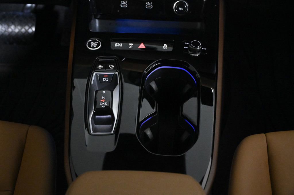 Used 2025 Audi A5 2.0T Premium w/ Convenience Package image 14