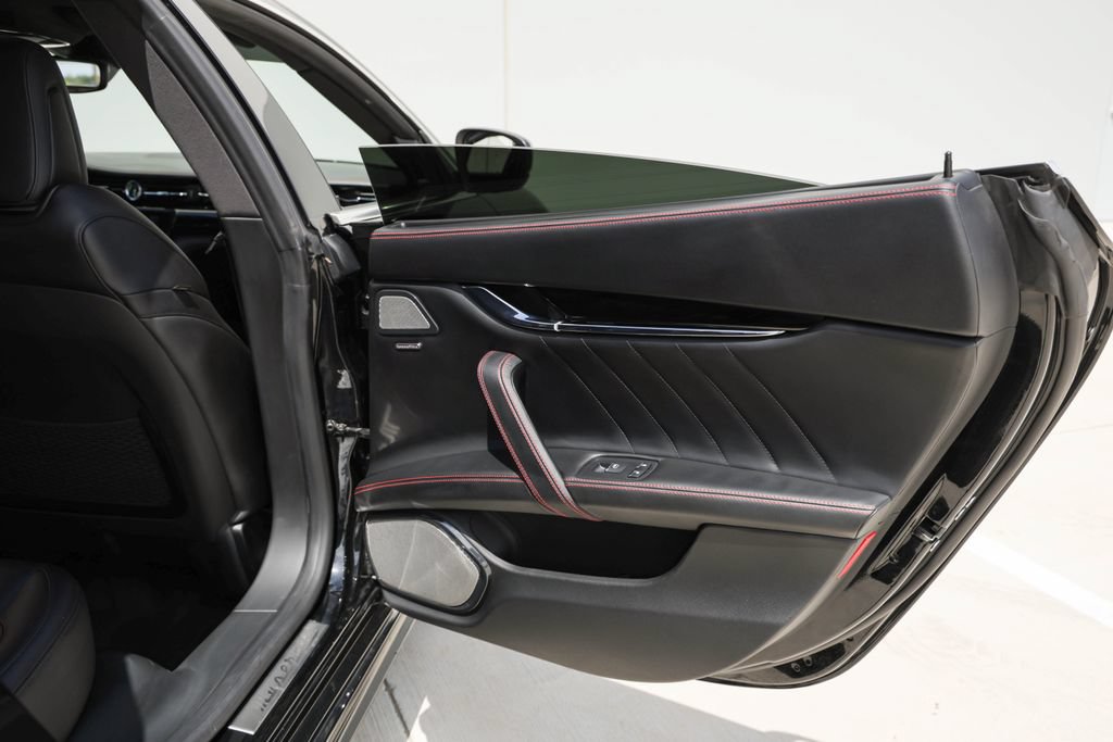 Used 2019 Maserati Quattroporte S GranSport RWD image 22