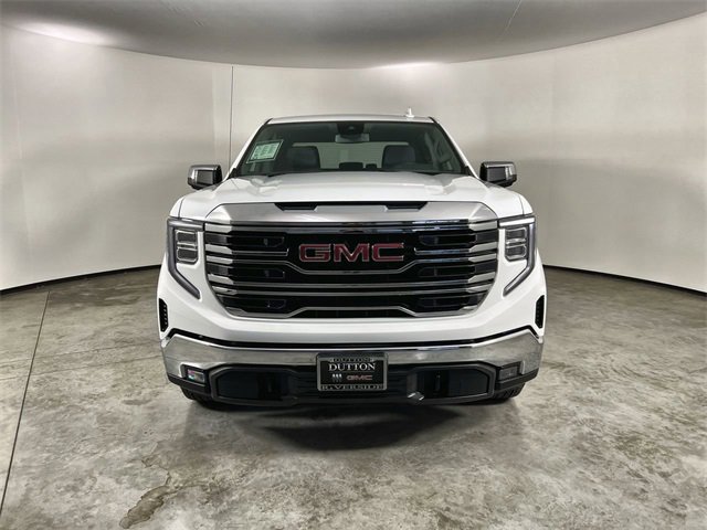 Certified 2025 GMC Sierra 1500 SLT image 3