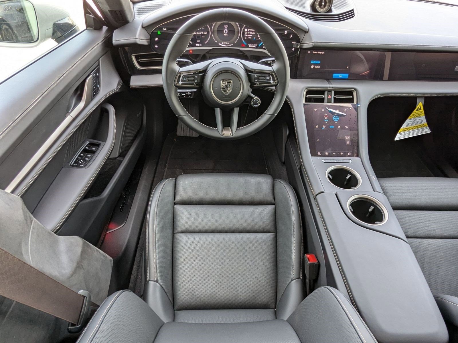 New 2025 Porsche Taycan Turbo image 15