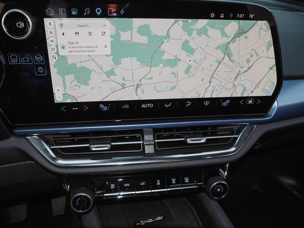 Used 2025 Chevrolet Equinox EV LT w/ Convenience Package FWD image 10