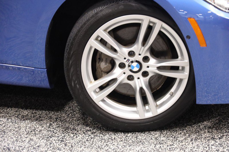 Used 2015 BMW 328i xDrive Sedan AWD/4WD image 4