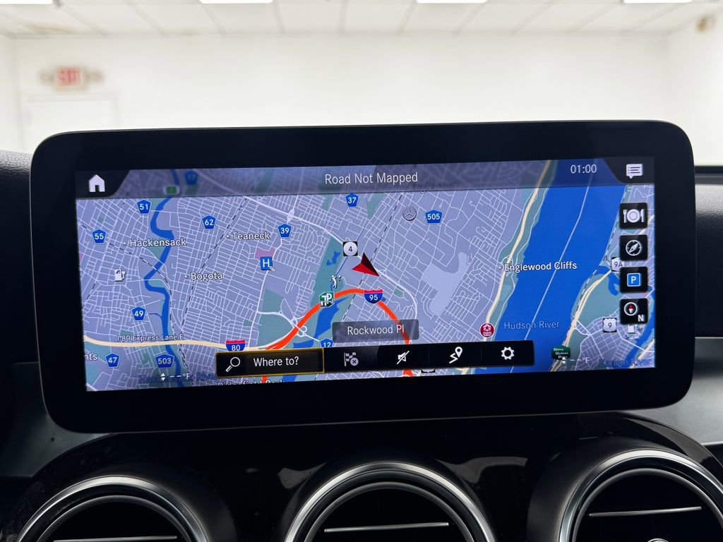 Used 2020 Mercedes-Benz GLC 350e 4MATIC image 18