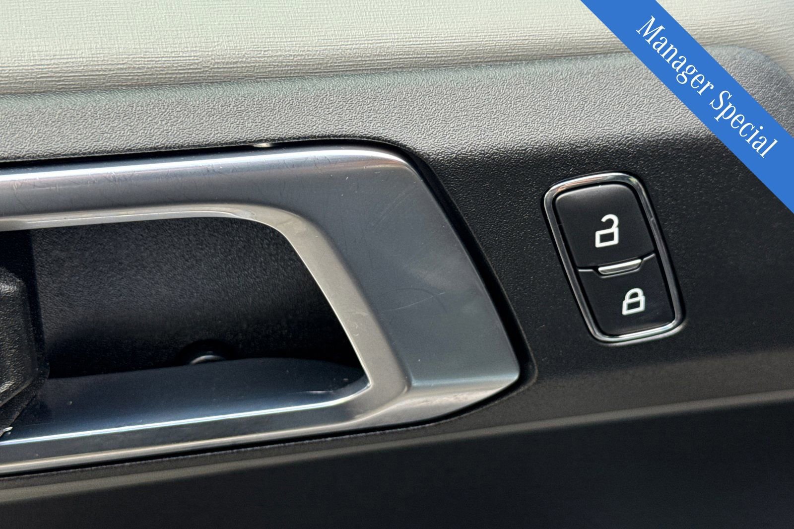 Used 2022 Ford Bronco Badlands image 21