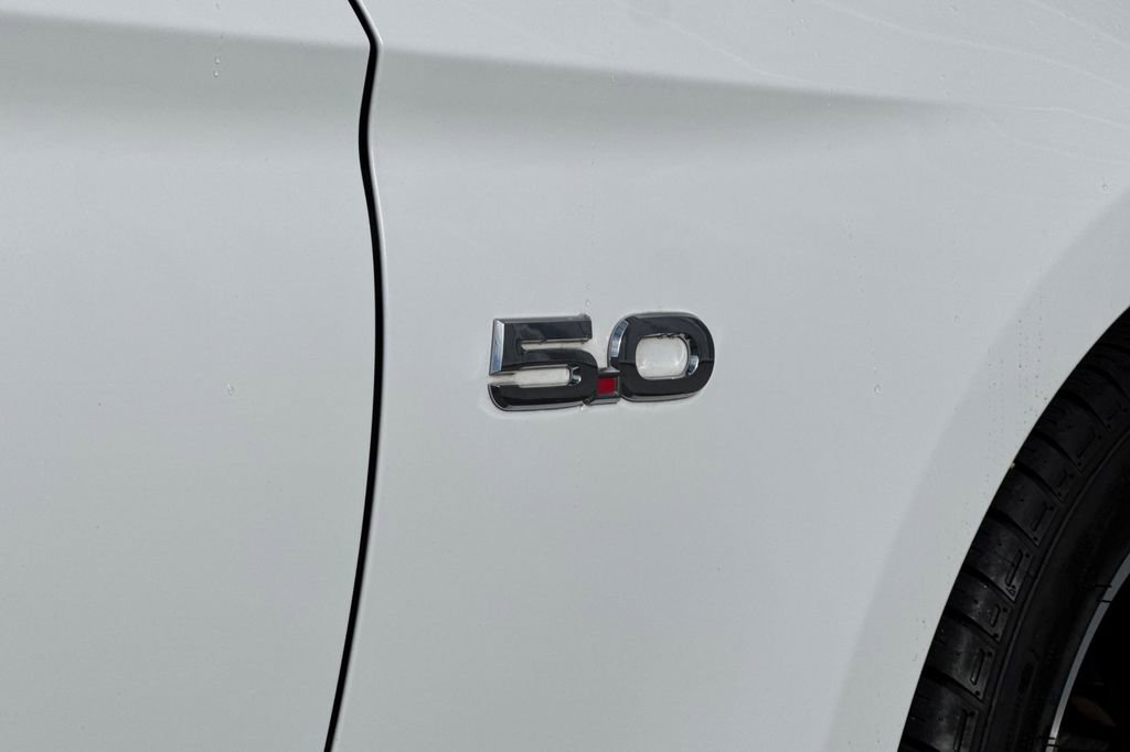 Used 2017 Ford Mustang GT RWD image 25