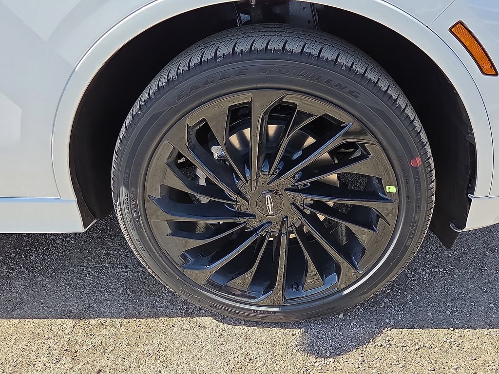 New 2026 Lincoln Aviator Reserve w/ Luxury Package RWD image 7