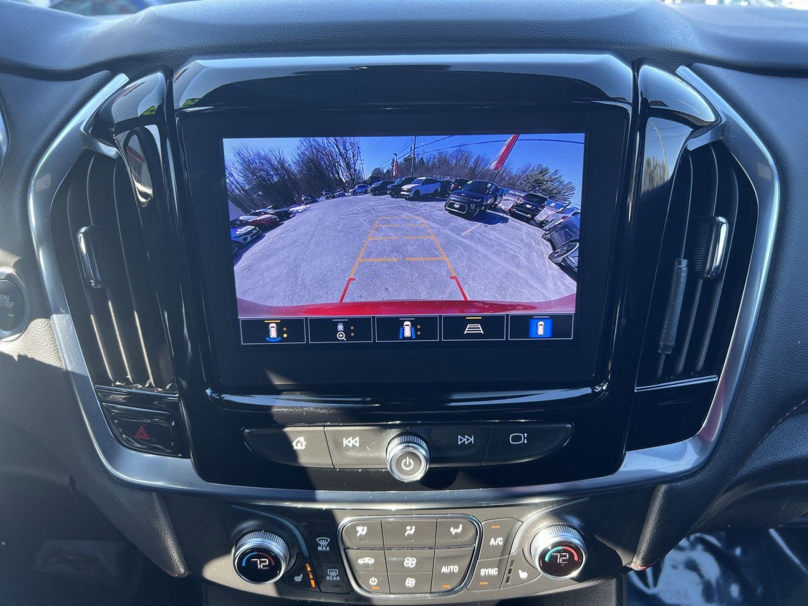 Used 2023 Chevrolet Traverse RS w/ LPO, Cargo Package image 19