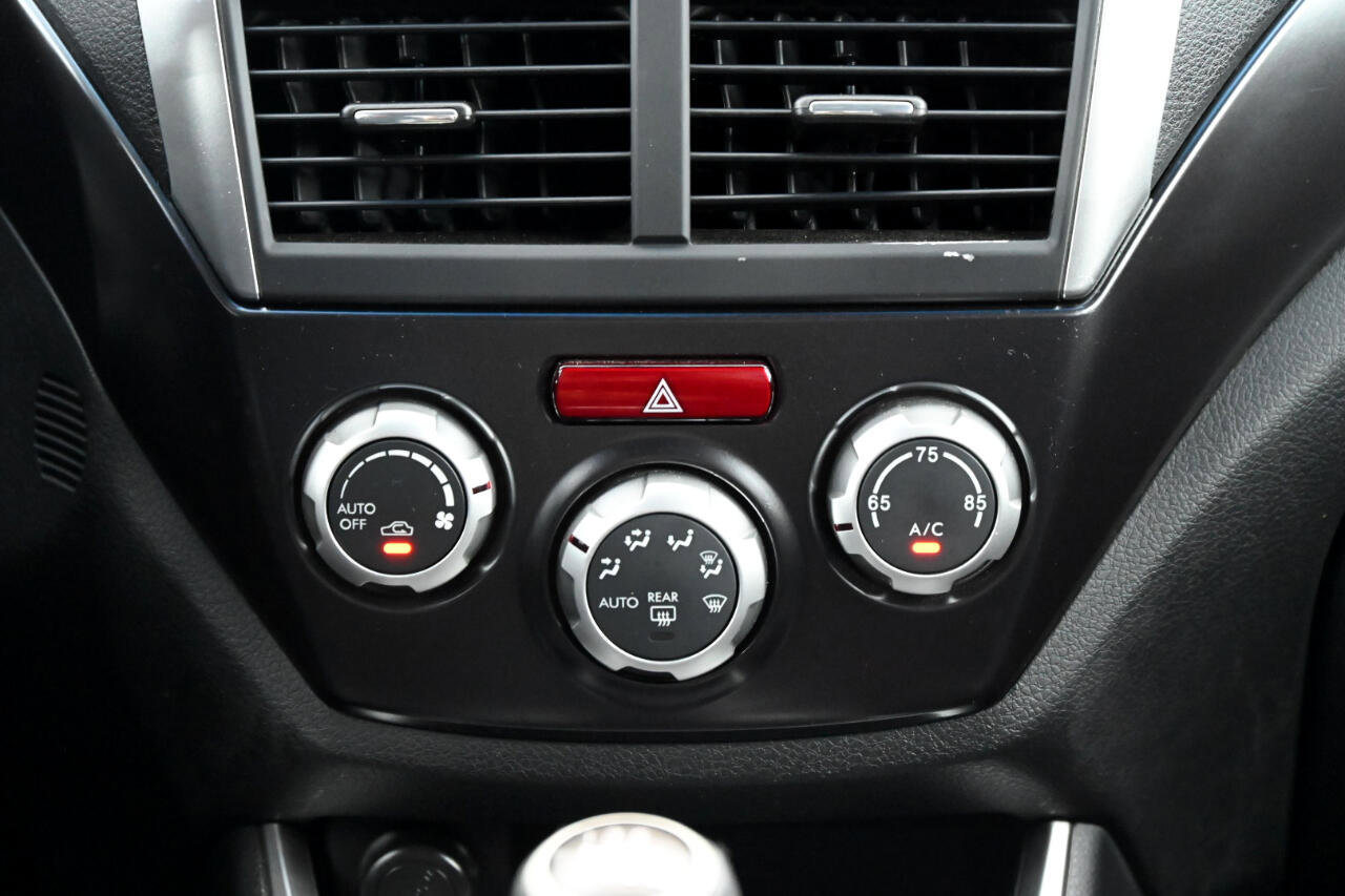 Used 2011 Subaru Impreza WRX STI image 28