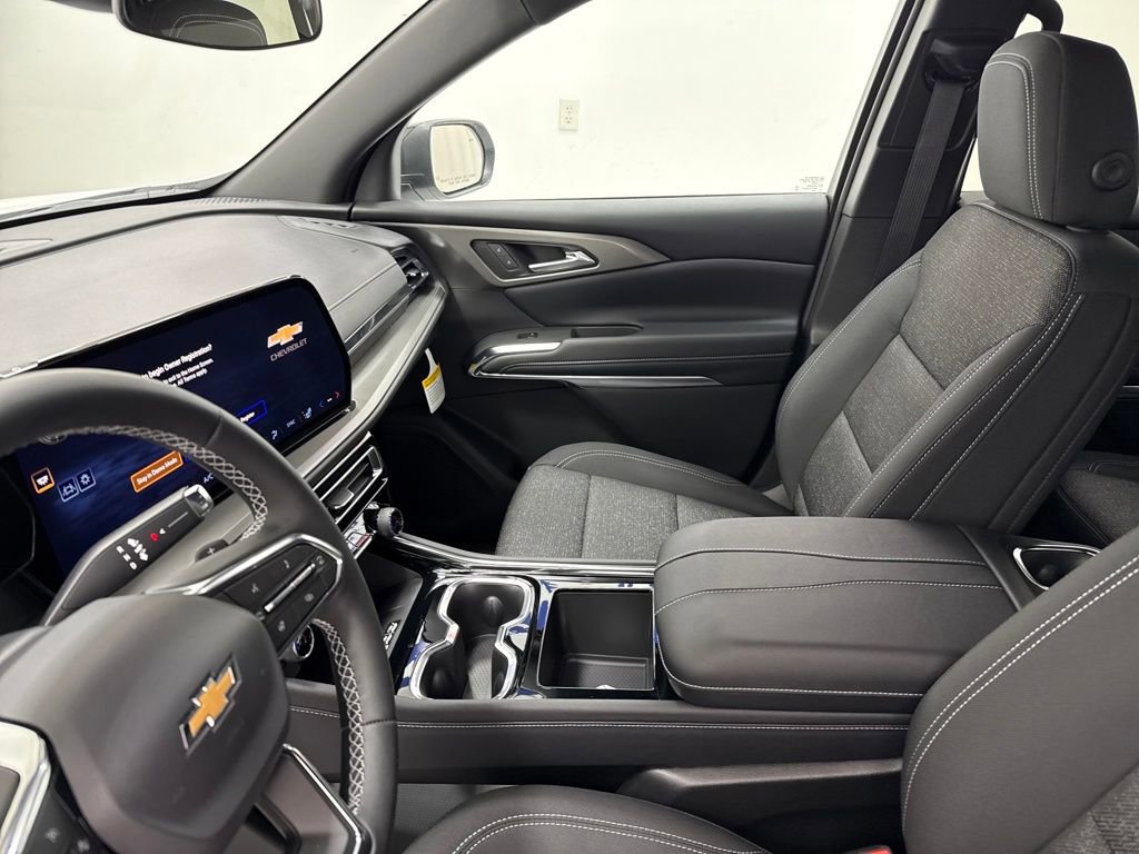 New 2026 Chevrolet Traverse LT image 28