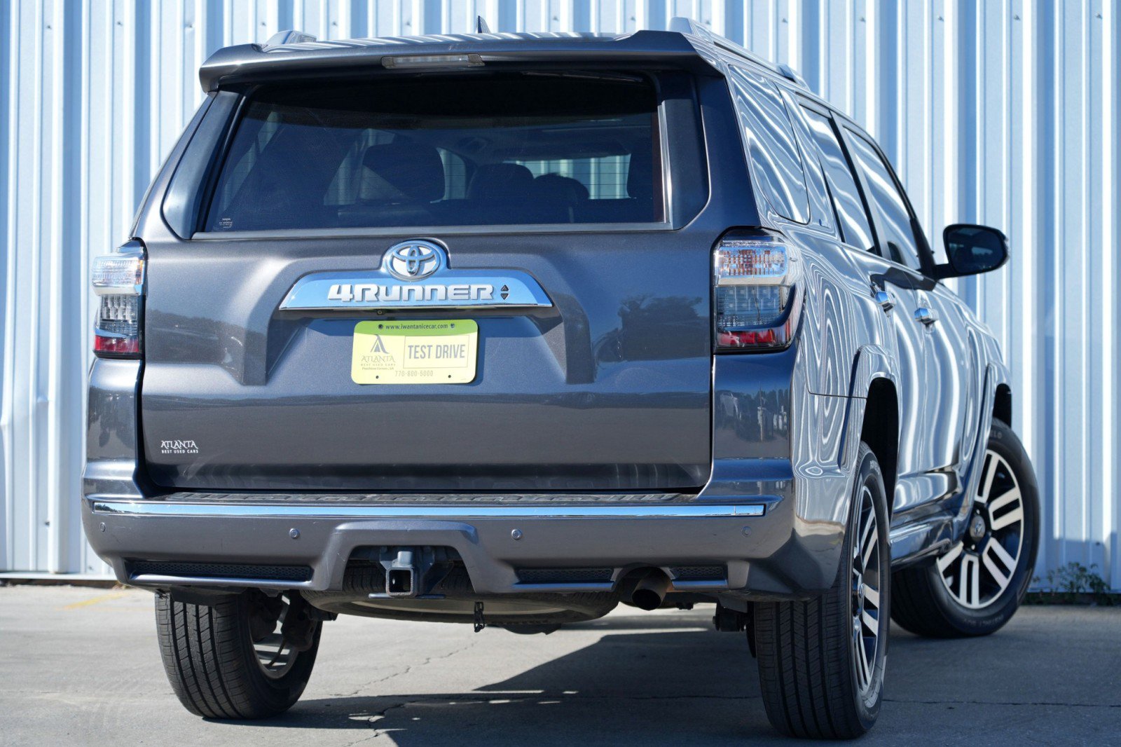 Used 2016 Toyota 4Runner Limited AWD/4WD image 4