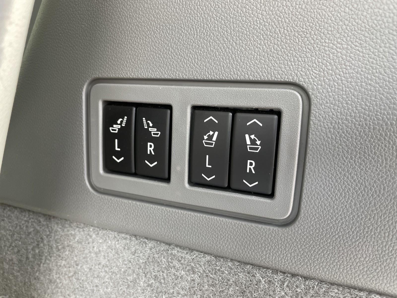 Used 2021 Cadillac XT6 Premium Luxury FWD image 46