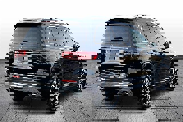 Used 2025 Mercedes-Benz GLB 250 250 image 7