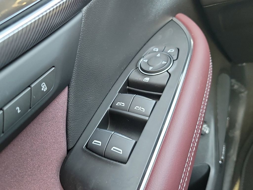 New 2026 Buick Envision Sport Touring AWD/4WD image 13