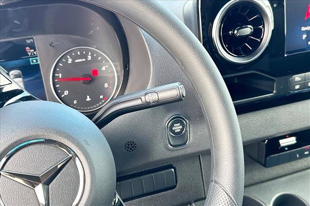New 2026 Mercedes-Benz Sprinter 2500 image 15