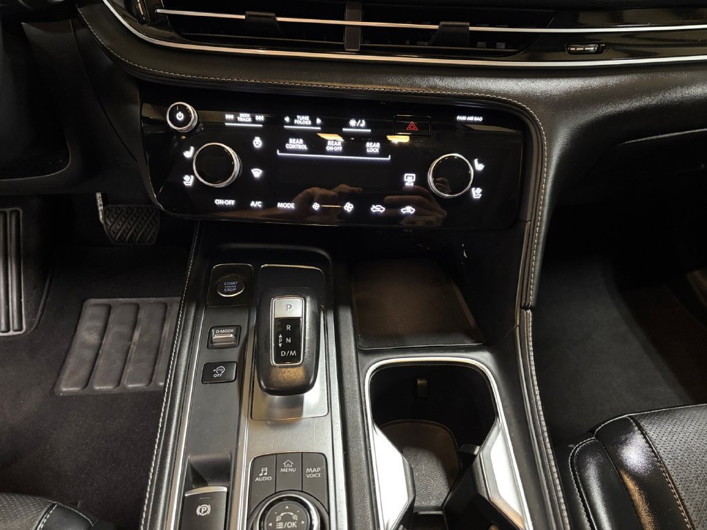 Used 2022 INFINITI QX60 Luxe w/ Cargo Package AWD/4WD image 12
