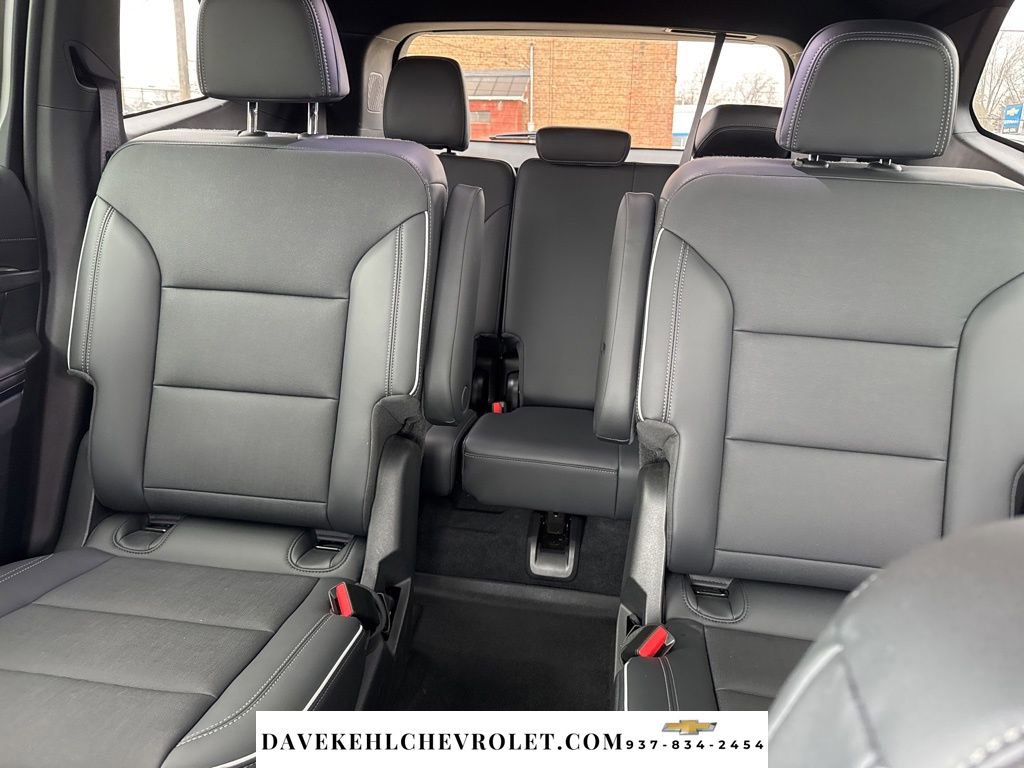 Used 2025 Buick Enclave Preferred w/ Power Package image 23