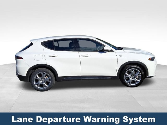 Used 2024 Dodge Hornet R/T image 9