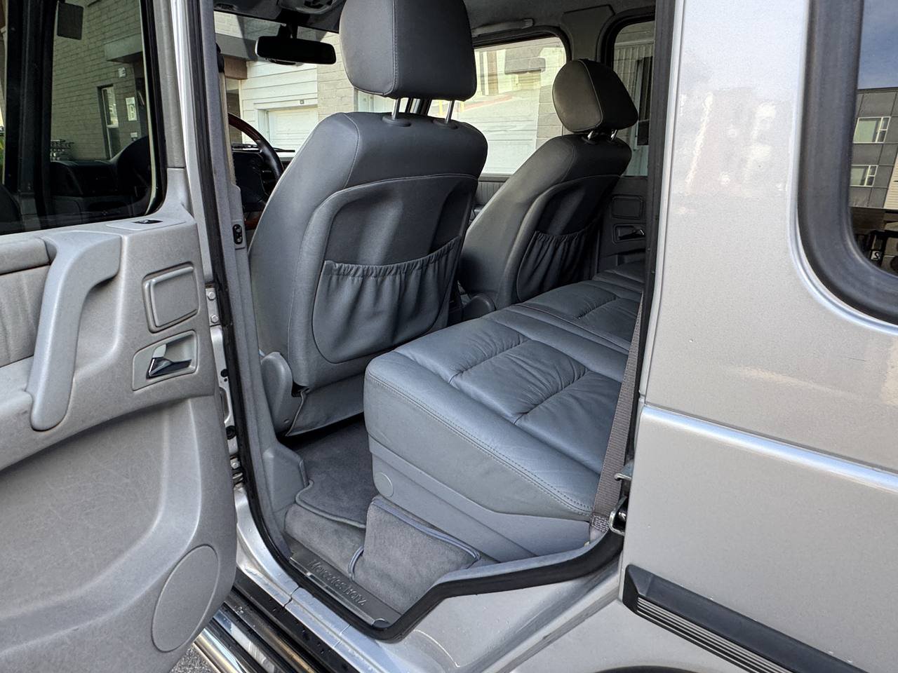 Used 2002 Mercedes-Benz G 500 image 33
