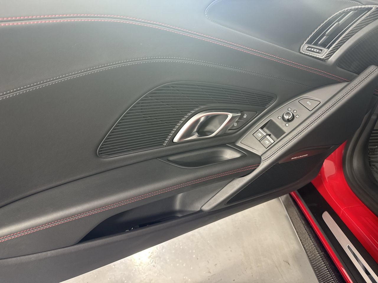 Used 2023 Audi R8 V10 performance w/ Carbon Exterior Package RWD image 18