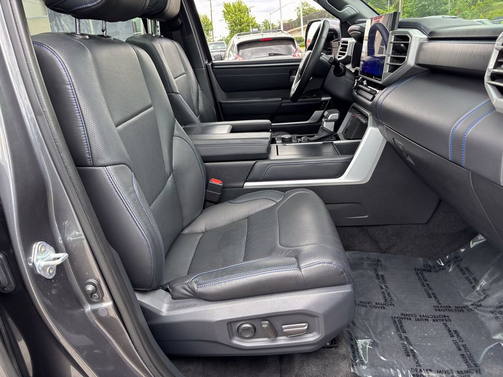 Used 2023 Toyota Tundra Platinum AWD/4WD image 43