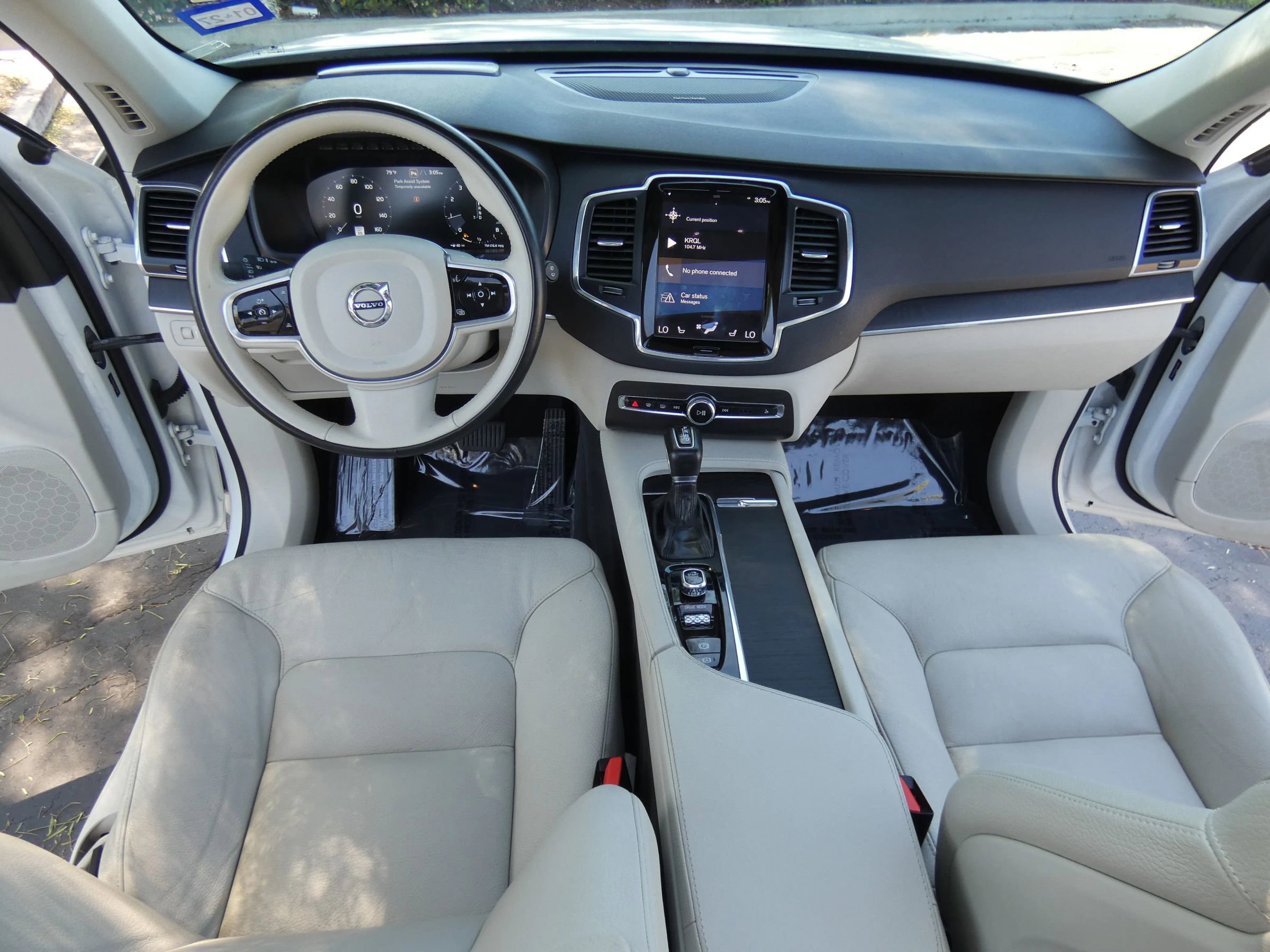 Used 2020 Volvo XC90 T6 Momentum image 23