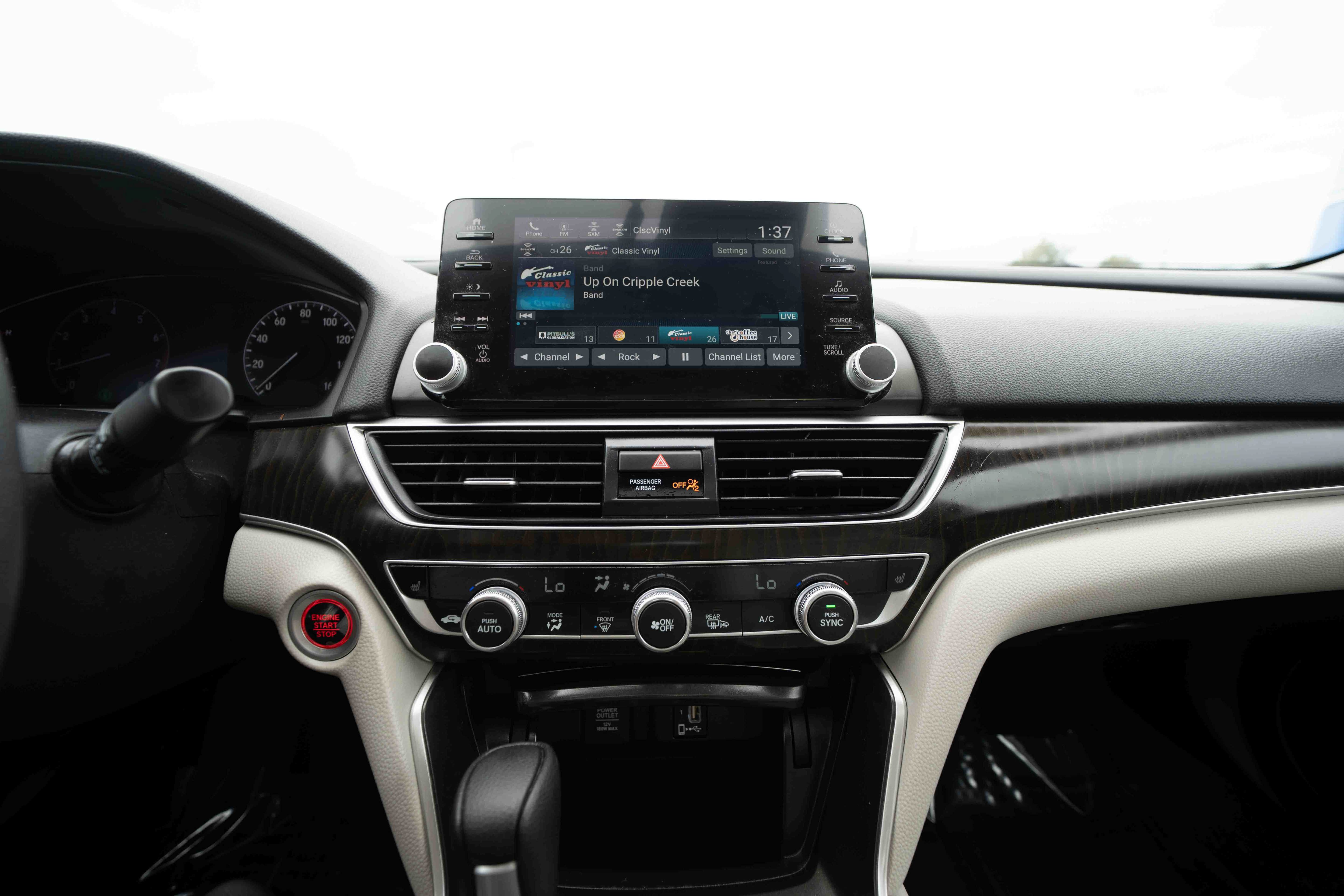 Used 2020 Honda Accord EX image 17