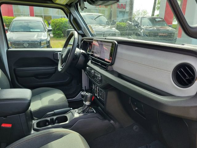 Used 2024 Jeep Gladiator Sport image 31