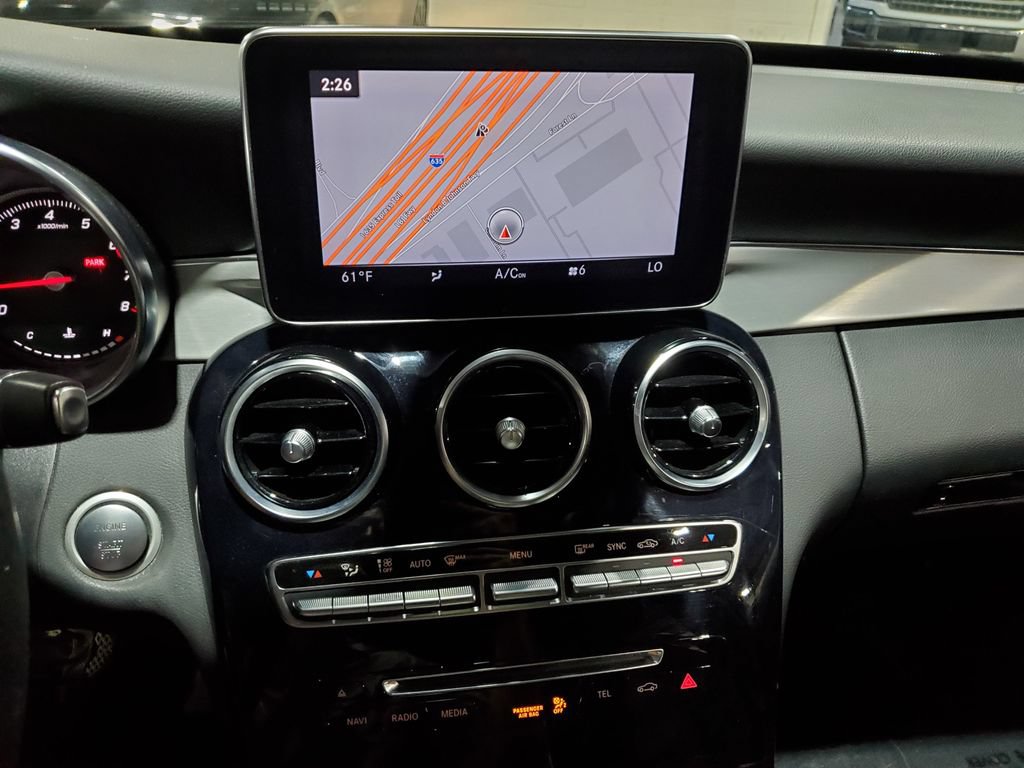 Used 2018 Mercedes-Benz C 300 Sedan image 29