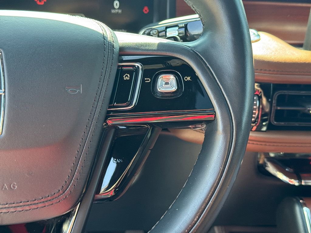 Used 2020 Lincoln Aviator Reserve w/ Elements Package Plus image 26