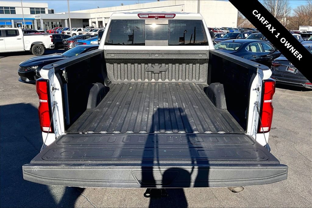 Used 2024 Chevrolet Silverado 3500 LTZ w/ LTZ Plus Package AWD/4WD image 7