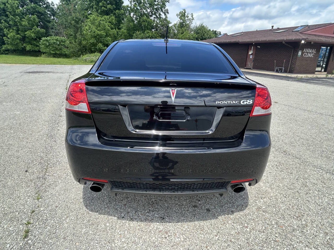 Used 2008 Pontiac G8 w/ Premium Package RWD image 7
