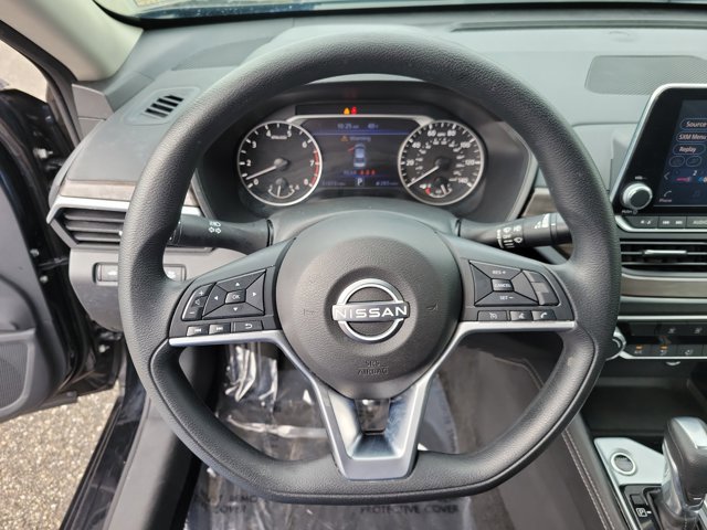 Used 2023 Nissan Altima 2.5 SV image 24