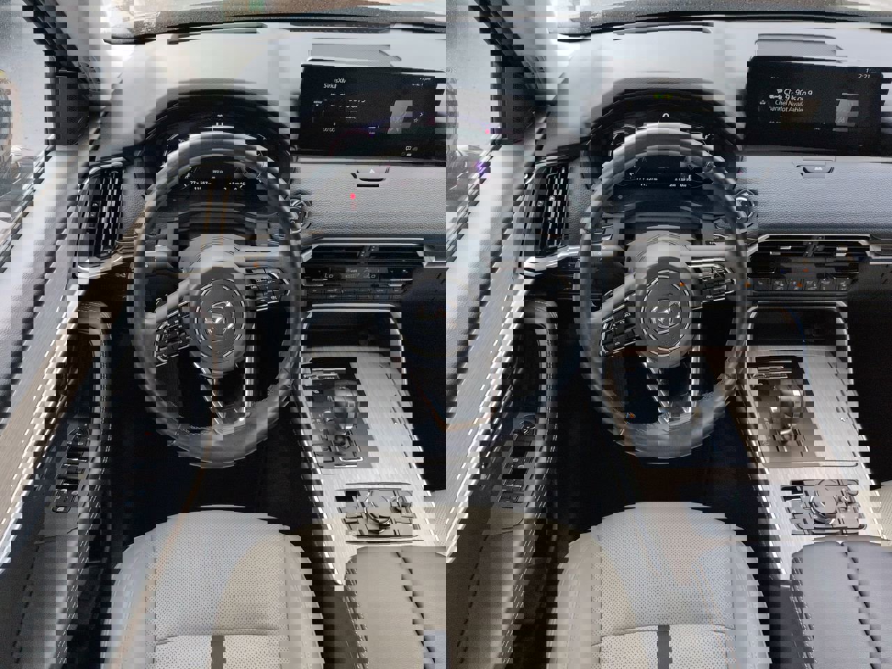 Certified 2025 MAZDA CX-70 Plug-In Hybrid w/ Premium Pkg image 15