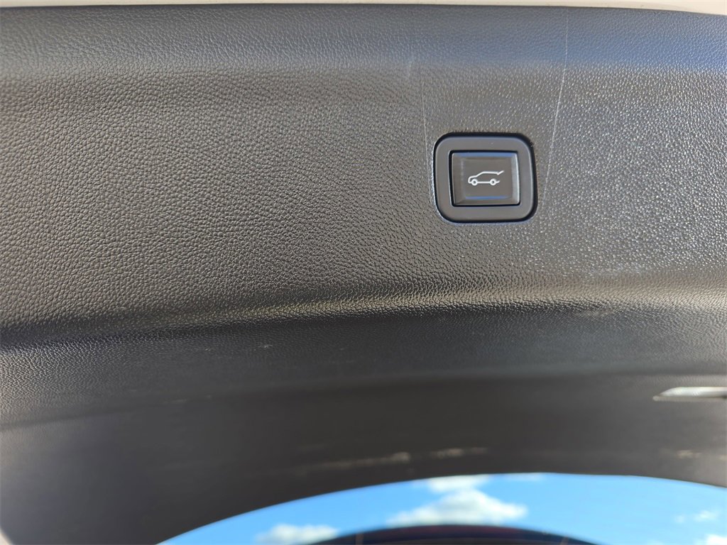 Used 2024 Buick Enclave Avenir w/ Trailering Package, 5000 lbs. image 14