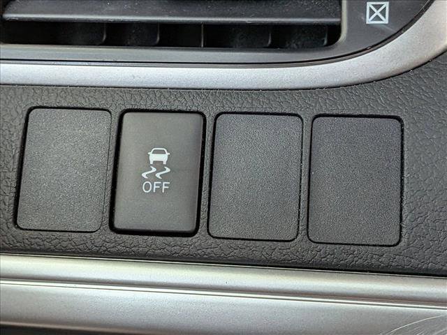 Used 2014 Toyota Camry SE FWD image 10