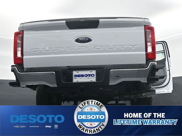 New 2025 Ford F250 XL w/ XL Chrome Package image 61