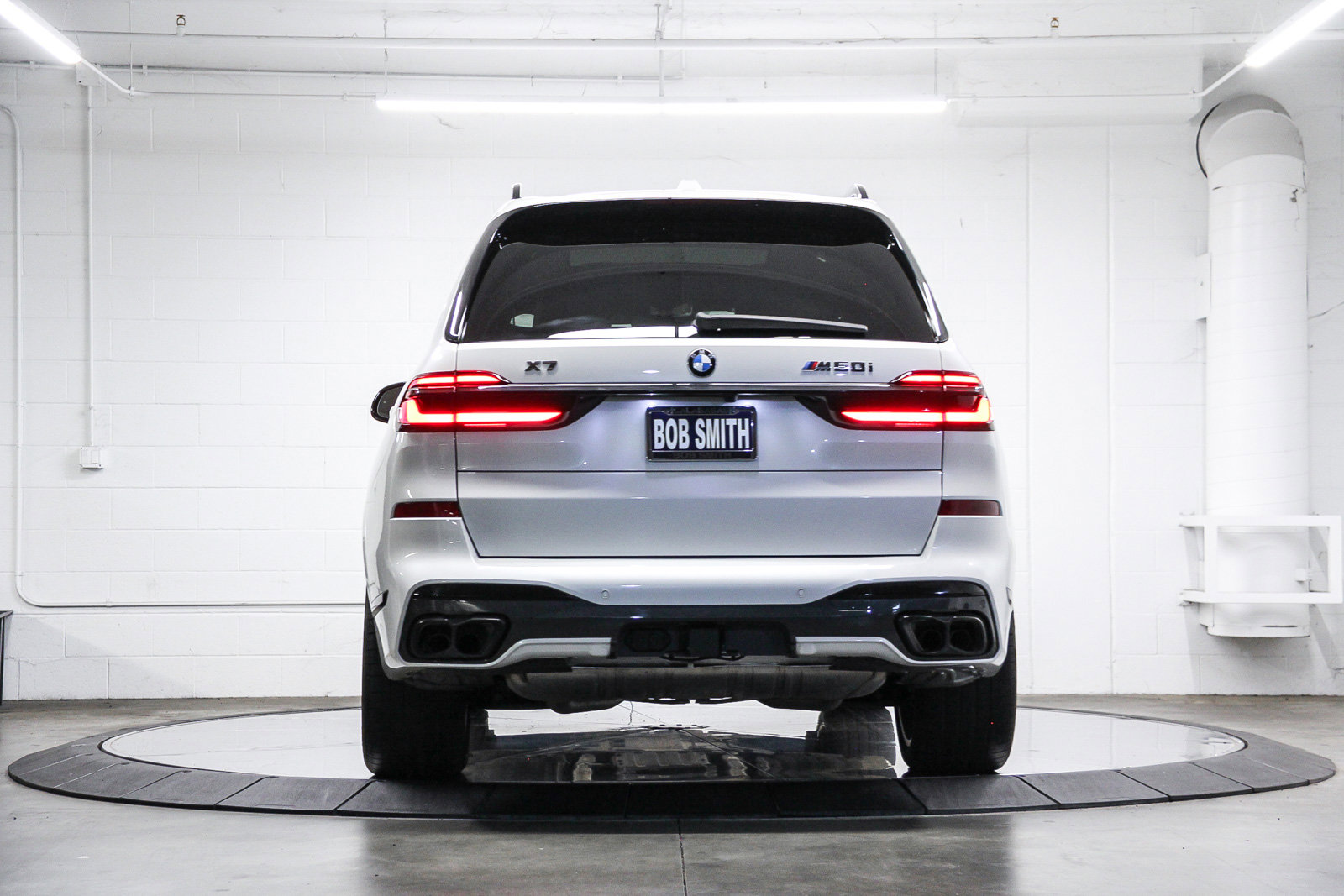 Used 2026 BMW X7 M60i AWD/4WD image 5
