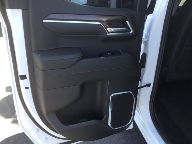 Used 2025 Chevrolet Silverado 1500 RST image 24