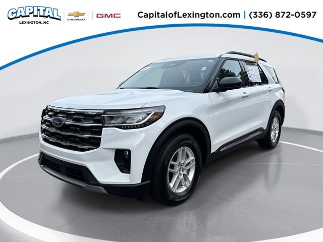 Used 2025 Ford Explorer Active w/ Active Comfort Package RWD image 1