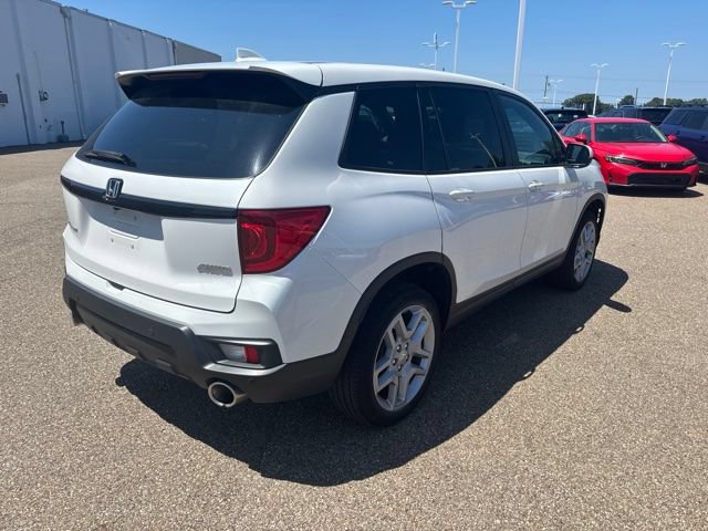 Used 2024 Honda Passport EX-L image 3