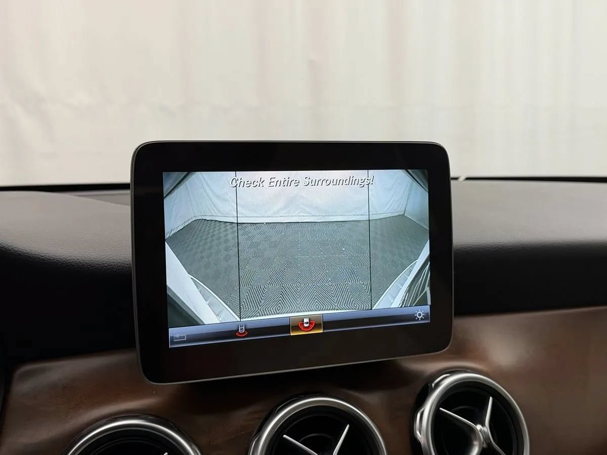 Used 2018 Mercedes-Benz GLA 250 4MATIC image 18