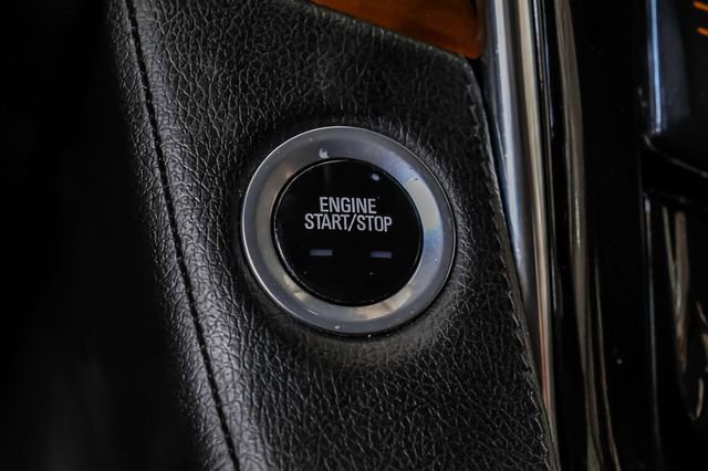 Used 2018 Cadillac Escalade ESV Premium Luxury AWD/4WD image 23