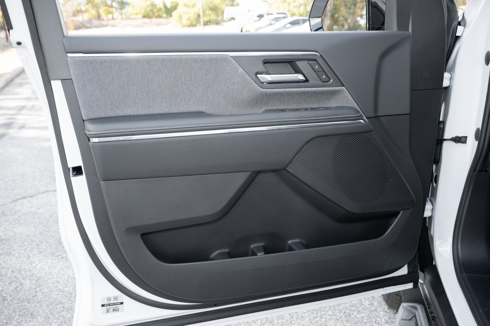 New 2026 GMC Sierra EV Elevation image 20