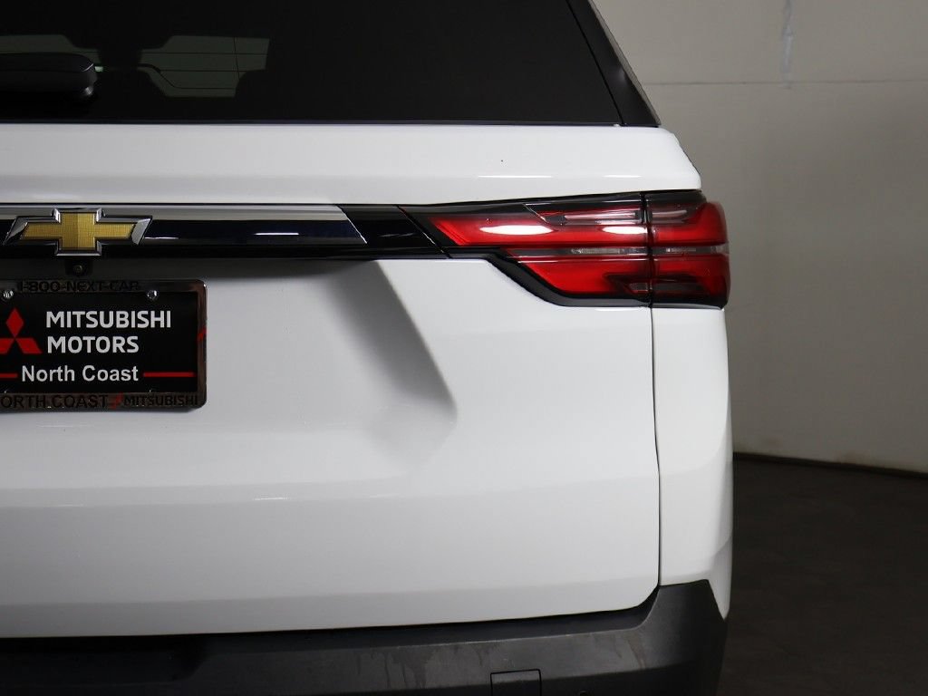 Used 2022 Chevrolet Traverse LT AWD/4WD image 16