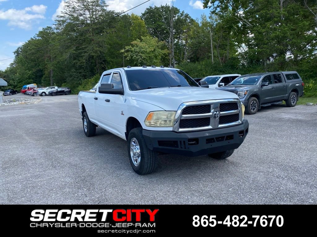 Used 2014 RAM 2500 Tradesman w/ Chrome Appearance Group AWD/4WD image 3