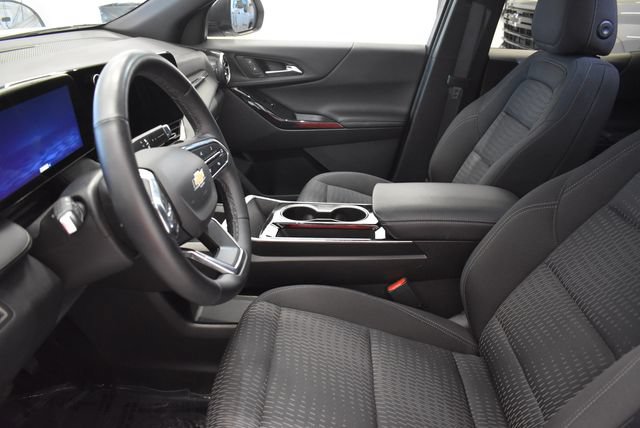 Used 2025 Chevrolet Equinox LT AWD/4WD image 22