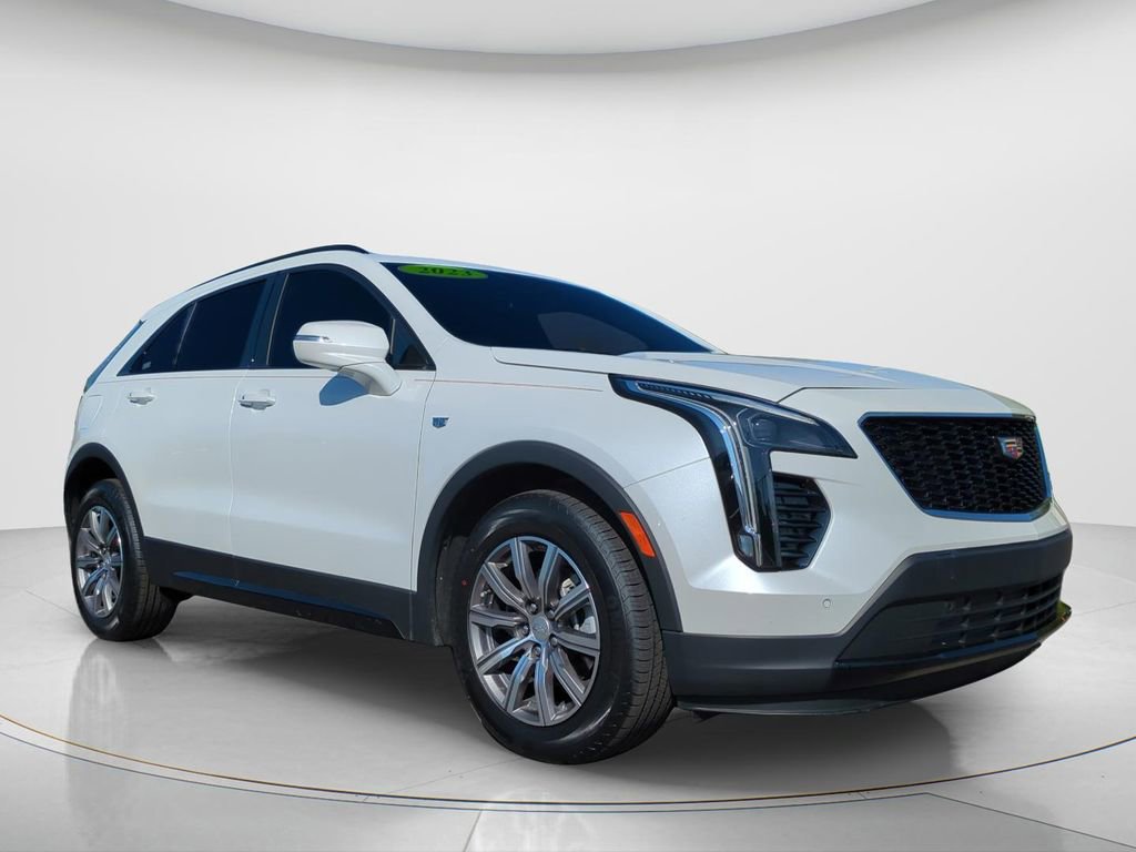 Used 2023 Cadillac XT4 Sport FWD image 3