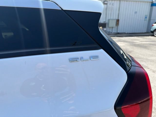 Used 2024 GMC Terrain SLE FWD image 5