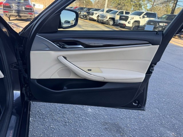 Used 2019 BMW 540i image 10